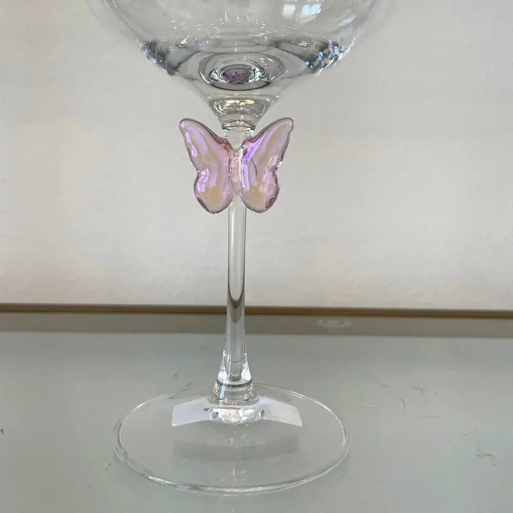 NEW Godinger Pink Butterfly Wine Glass Set of 2 Chic Barware